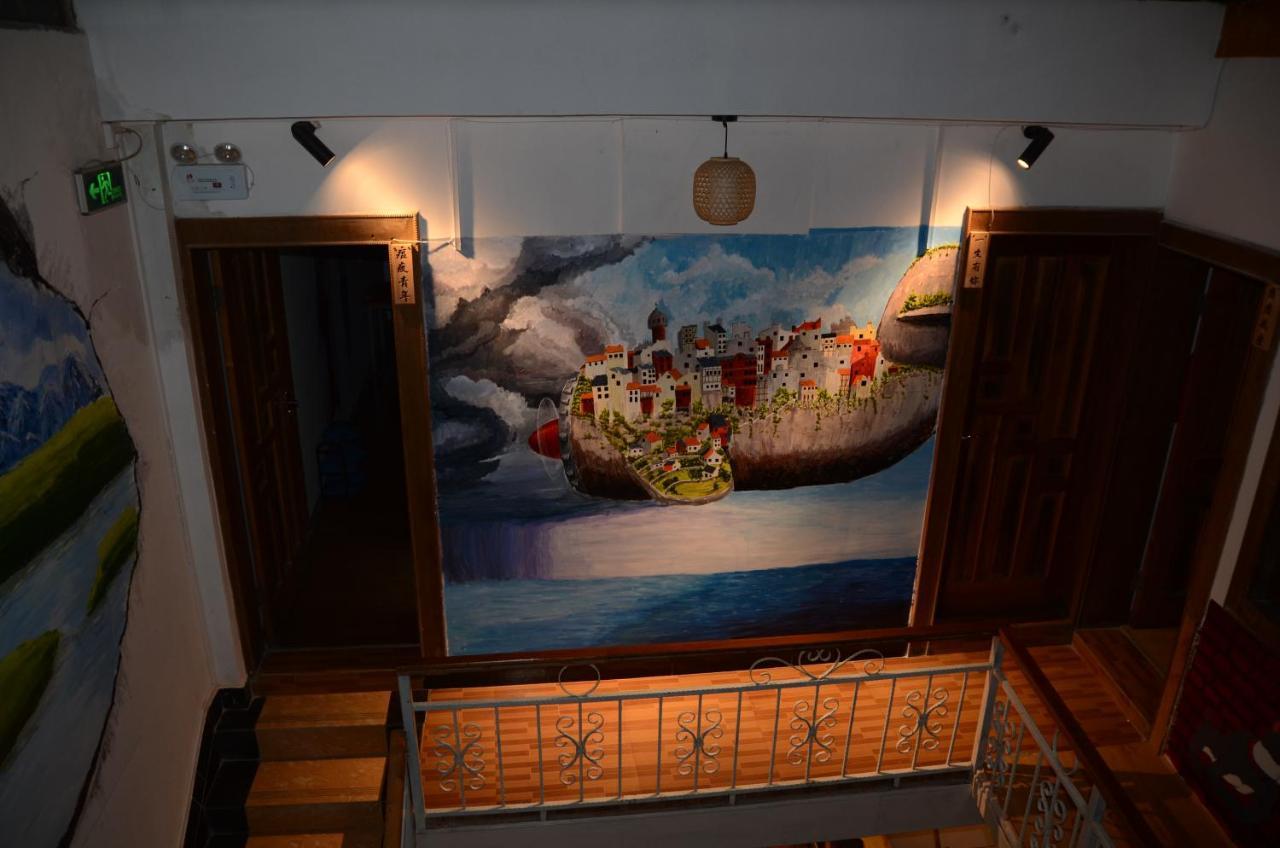 第三极国际青旅花巷店 Lijiang (Yunnan) Exterior foto